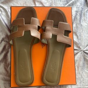 Hermes Oran Sandals 42